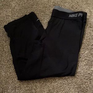 Nike Capri Running Pants